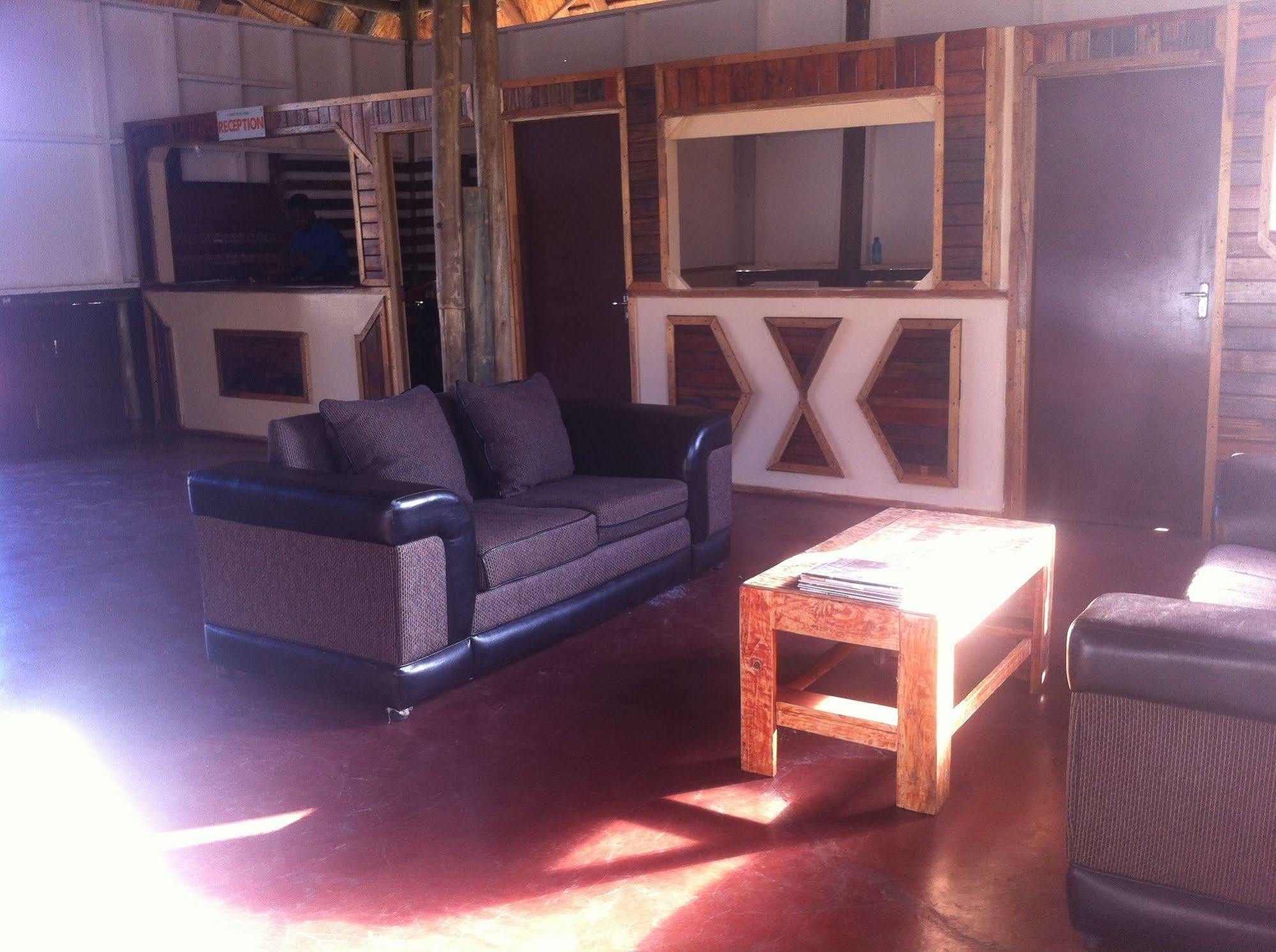 Lion Roars Lodge Lesoma 外观 照片